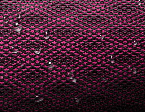 Durable build – shockproof, dustproof and waterproof (IP57)