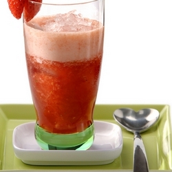 Pineapple mixed berries smoothie | Philips